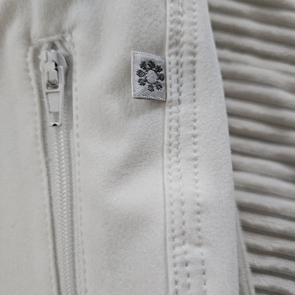 Zenergy By Chico White Wide-Leg Pants Size 0...chico 0 - Picture 6 of 13